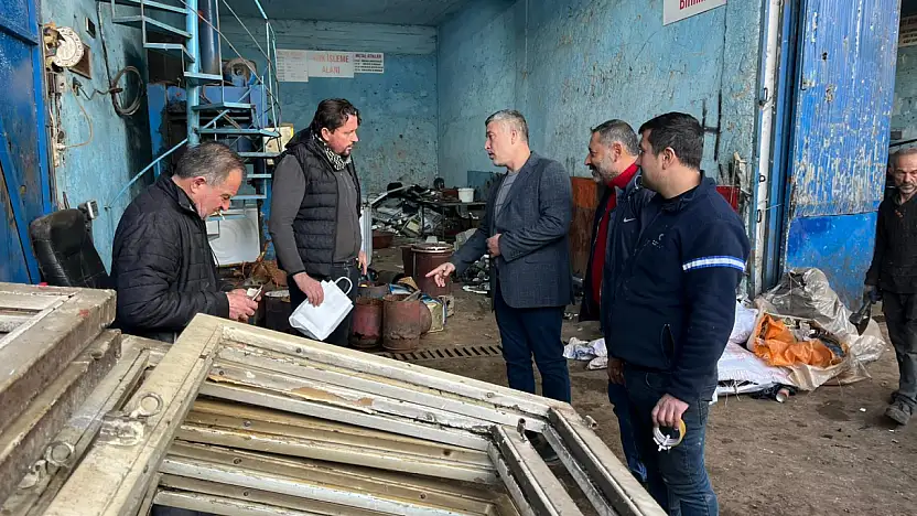 Ödemiş Madeni İşler Ve Demirciler Odası Başkan Adayı Hakan Güçlü Sahanın Tam Ortasında