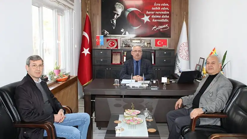 ÖDEMİŞ'TE YEREL İŞ ADAMLARINDAN EĞİTİM ZİYARETİ