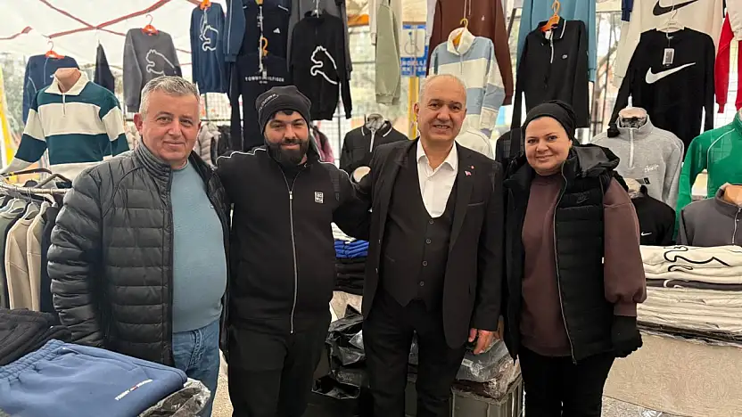 ÖDEMİŞ TERZİLER ODASI BAŞKANI HÜSEYİN DÖNER PAZAR ESNAFINI ZİYARET ETTİ