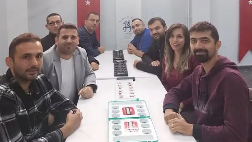 Ödemişli öğretmenler, 24 Kasım'a özel Mangala Turnuvası'nda ilçelerini temsil etti