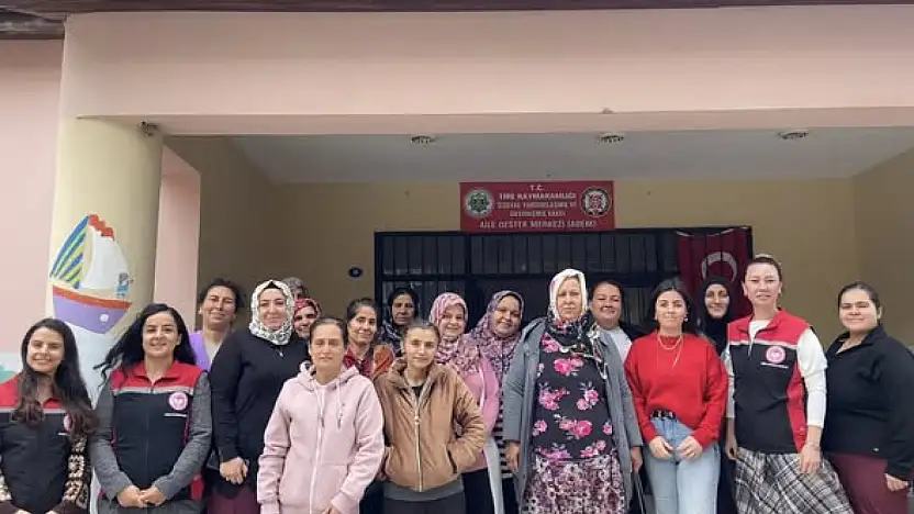 TİRE'DE AİLE DESTEK MERKEZİNDE EVCİL HAYVAN BAKIM EĞİTİMİ DÜZENLENDİ