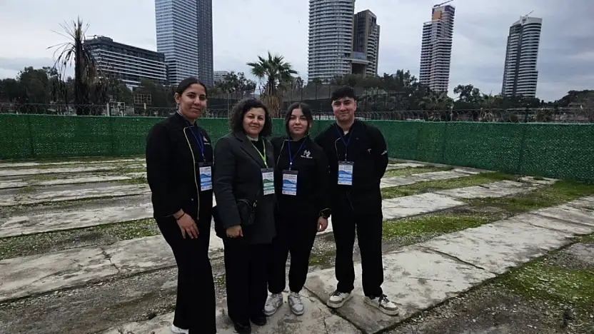 Zübeyde Hanım MTAL'den bronz madalya