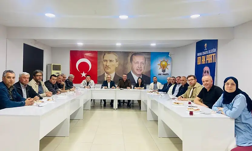 AK Parti Ödemiş İlçe Başkanlığı'nda Olağan Toplantı Yapıldı
