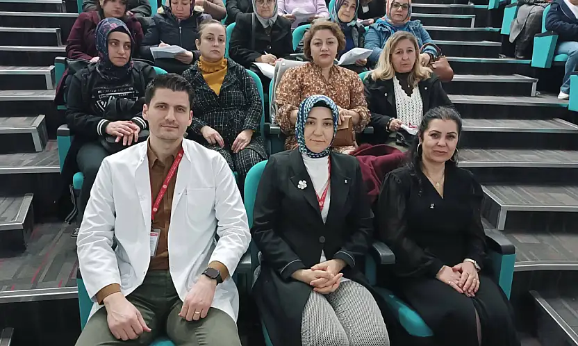 AK PARTİ ÖDEMİŞ KADIN KOLLARI'NDAN ERKEN TEŞHİS SEMİNERİNE KATILIM