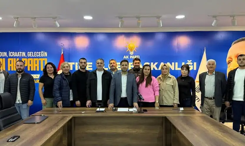 AK Parti Tire İlçe Teşkilatı Haftalık Yönetim Kurulu Toplantısını Gerçekleştirdi