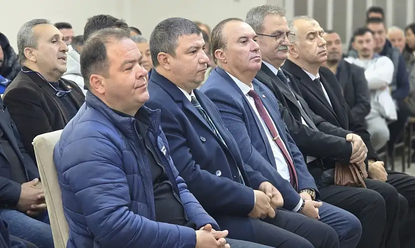 BAŞKAN OKUROĞLU, PAZARCI ESNAFIYLA GENEL KURULDA BULUŞTU