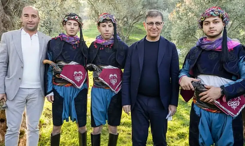 BAŞKAN TUGAY BEYDAĞ'DA YURTTAŞLARLA BULUŞTU