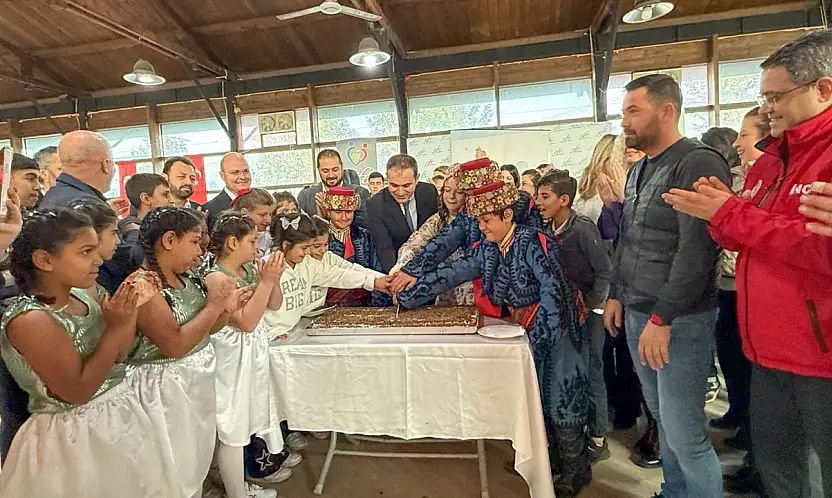 Bayındır'da Dünya Engelliler Günü'nde Farkındalık Etkinliği