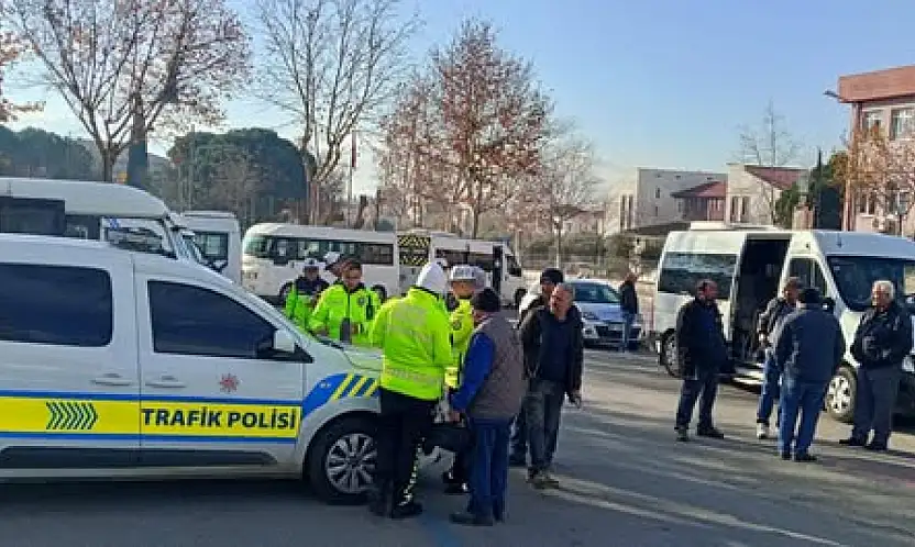 BAYINDIR'DA TAŞIMA SERVİS ARAÇLARINA DENETİM