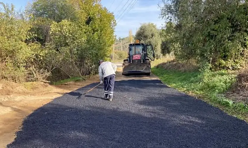 Beydağ Belediyesi, İlçe Genelinde Altyapı ve Temizlik Çalışmalarını SürdürdüV