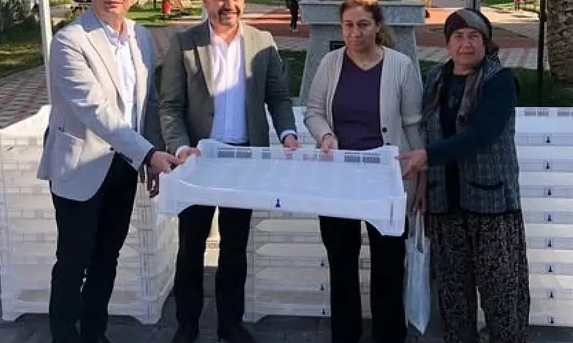 Beydağ'da Üreticilere 1034 Adet Kerevet Dağıtıldı