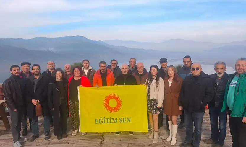 EĞİTİM-SEN'DEN BEYDAĞ'DA YOĞUN GÜNDEM