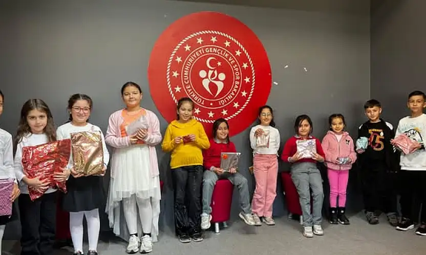 GSB ÖDEMİŞ GENÇLİK MERKEZİ'NDE DEĞERLERLE DRAMA