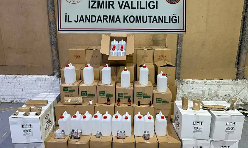 İzmir'de Sahte İçki Operasyonu: 2 Bin 850 Litre Etil Alkol Yakalandı