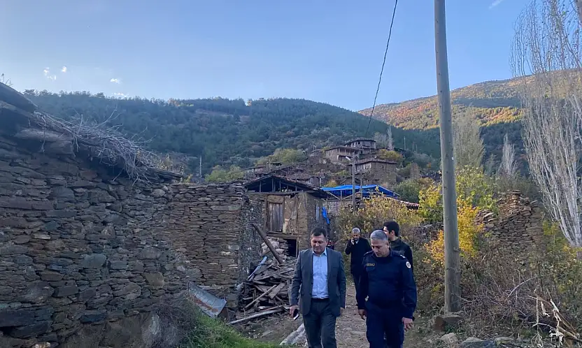 Kaymakam Hakan Yavuz Erdoğan, Horzum, Çamyayla ve Lübbey'de Vatandaşlarla Buluştu