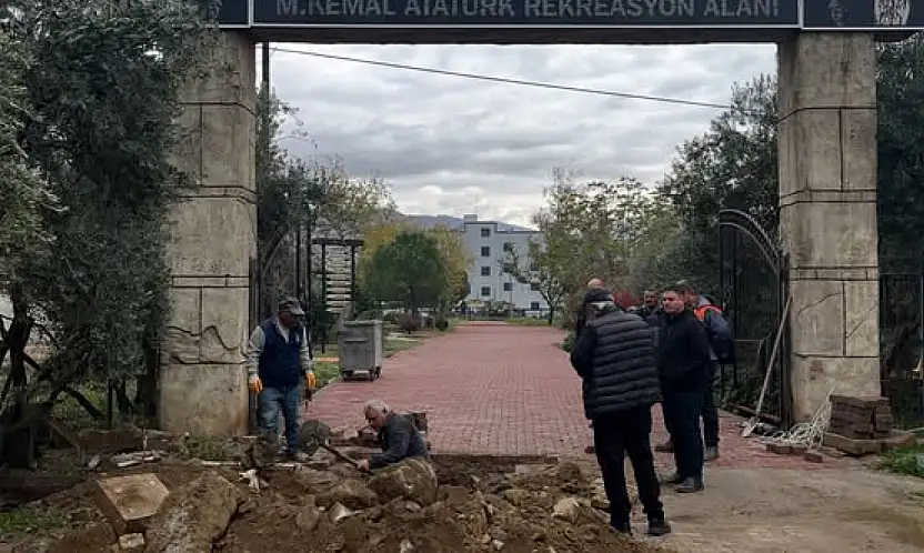 Kiraz Belediyesi Atatürk Rekreasyon Alanı'nda yağmur hattı altyapısını yeniledi