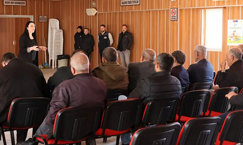 KİRAZLI ÜRETİCİLERE TOPRAK ANALİZİ VE GÜBRELEME EĞİTİMİ