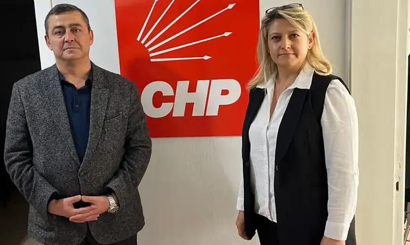 ÖDEMİŞ DEMOKRAT PARTİ'DEN İSTİFA EDEN OYA KORKMAZ CUMHURİYET HALK PARTİSİ'NE KATILDI