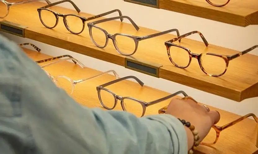 ÖDEMİŞ'TE 6 BİNİN ÜZERİNDE GÖZLÜK İCRALIK OLDU