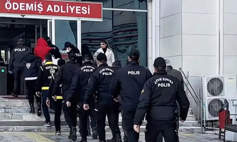 ÖDEMİŞ'TE FUHUŞ OPERASYONU: 8 KİŞİ YAKALANDI