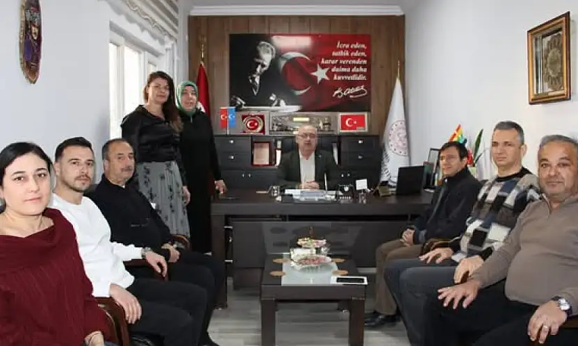 ÖDEMİŞ'TE İLÇE MİLLÎ EĞİTİM MÜDÜRLÜĞÜ YILIN İLK TOPLANTISINI GERÇEKLEŞTİRDİ