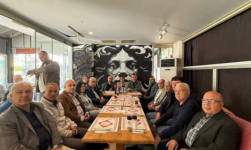 ÖDEMİŞ'TE TAŞINMAZ SATIŞLARINA CUMHUR İTTİFAKI'NDAN TEPKİ: 'ELİMİZDEKİ DEĞERLER UÇUP GİDER'