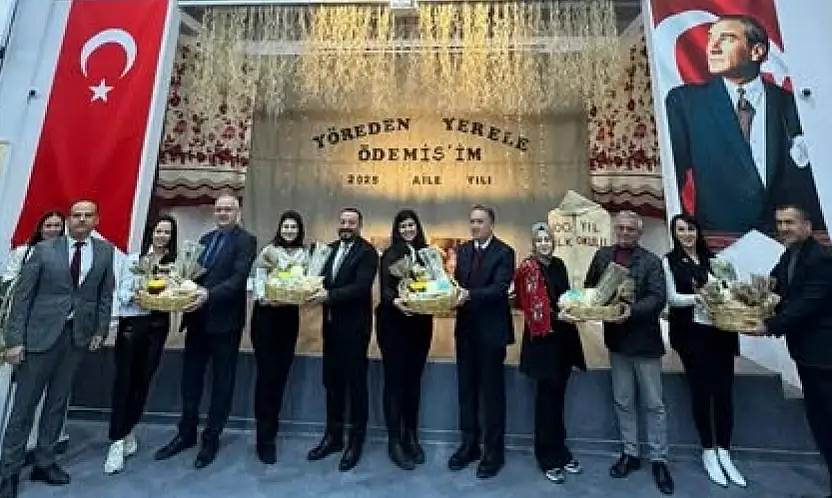 ÖDEMİŞ'TE YÖRESEL DEĞERLER OKULDA YAŞATILDI