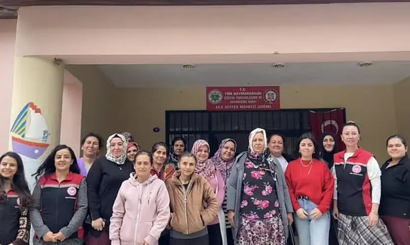 TİRE'DE AİLE DESTEK MERKEZİNDE EVCİL HAYVAN BAKIM EĞİTİMİ DÜZENLENDİ