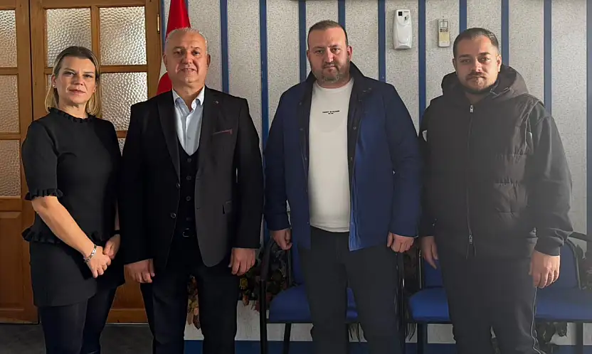 TV9 VE KÜÇÜK MENDERES GAZETESİ'NDEN ÖDEMİŞ TERZİLER ODASI BAŞKANI HÜSEYİN DÖNER'E ZİYARET