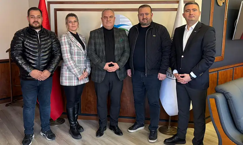 TV9 VE KÜÇÜK MENDERES GAZETESİ, ÖDEMİŞ TİCARET ODASI BAŞKANI İBRAHİM SURAV'A ZİYARET ETTİ